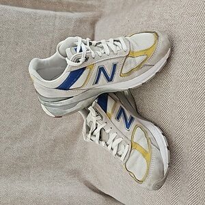 New Balance 990v5